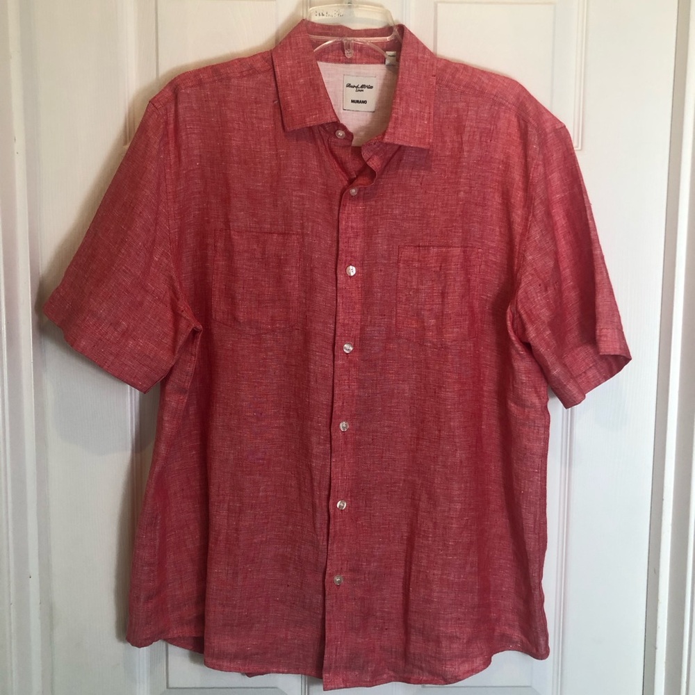 Murano Red Casual Button Down Short Sleeve Shirt. Men’s Size Large